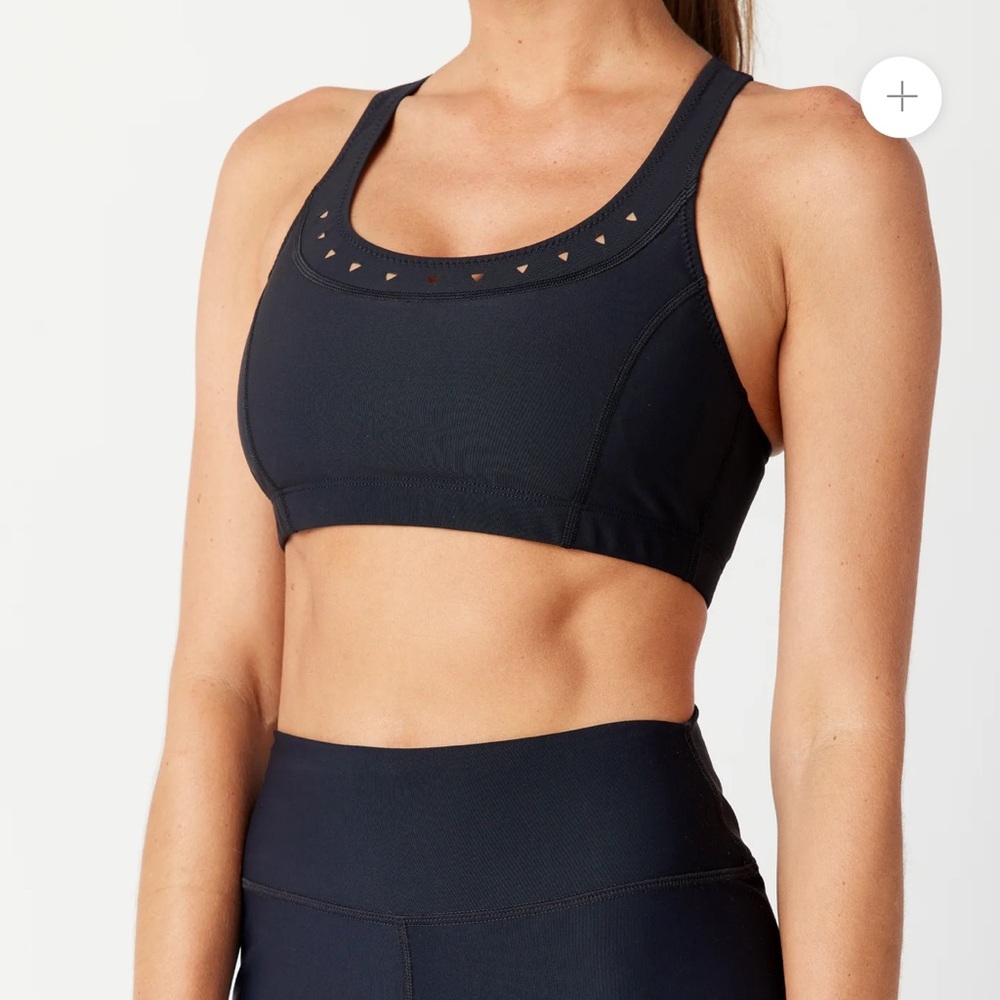 Gigi C Annabelle Bra Top sport bra revolve size XS black